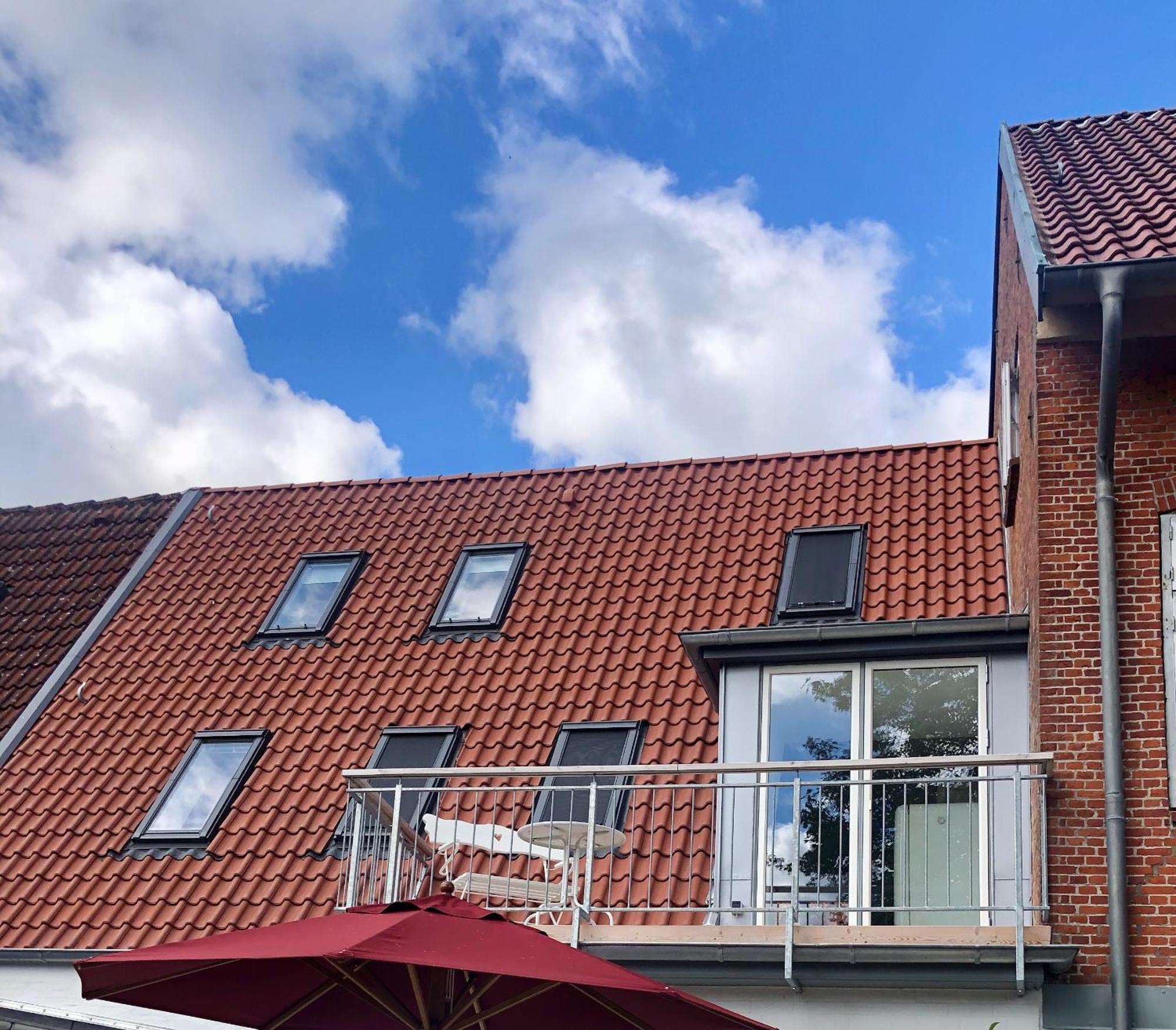 Gaestehaus Kajuete Direkt Am Wasser Friedrichstadt Extérieur photo